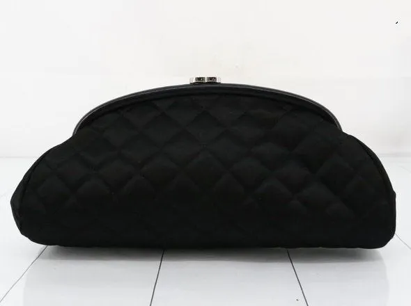 CHANEL timeless quilted Clutch