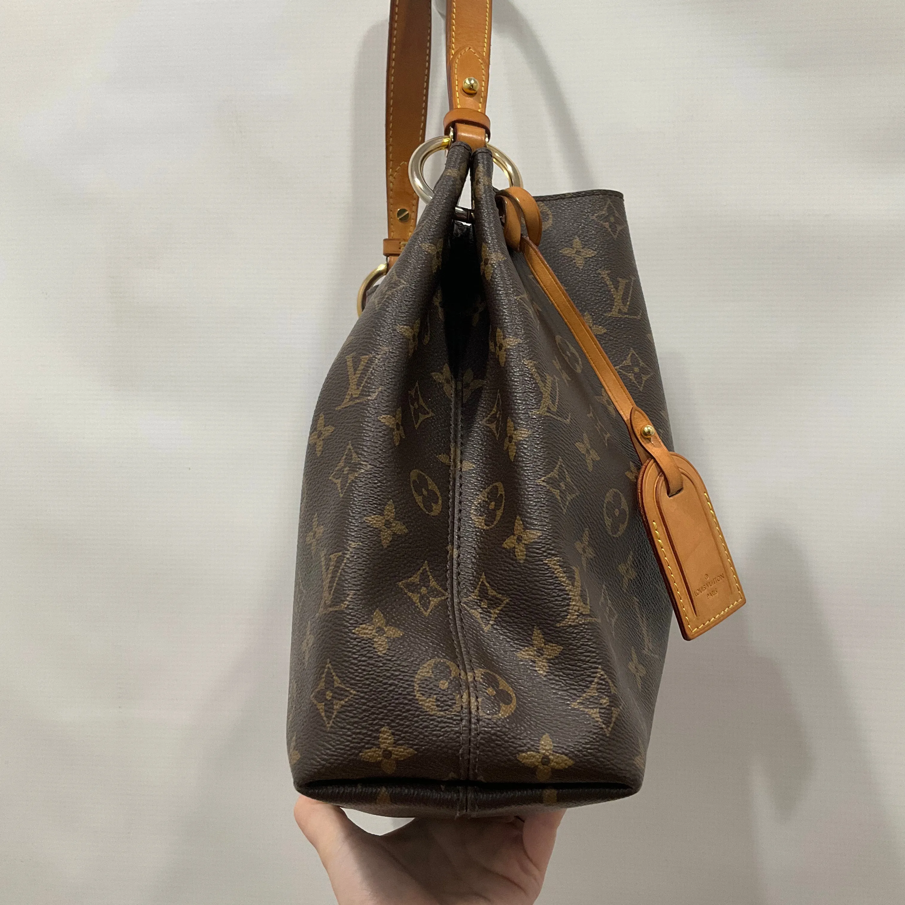 Handbag Luxury Designer Louis Vuitton, Size Small