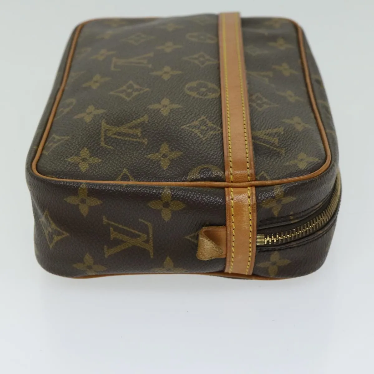 Louis Vuitton Compiegne 23 Clutch Bag Lv