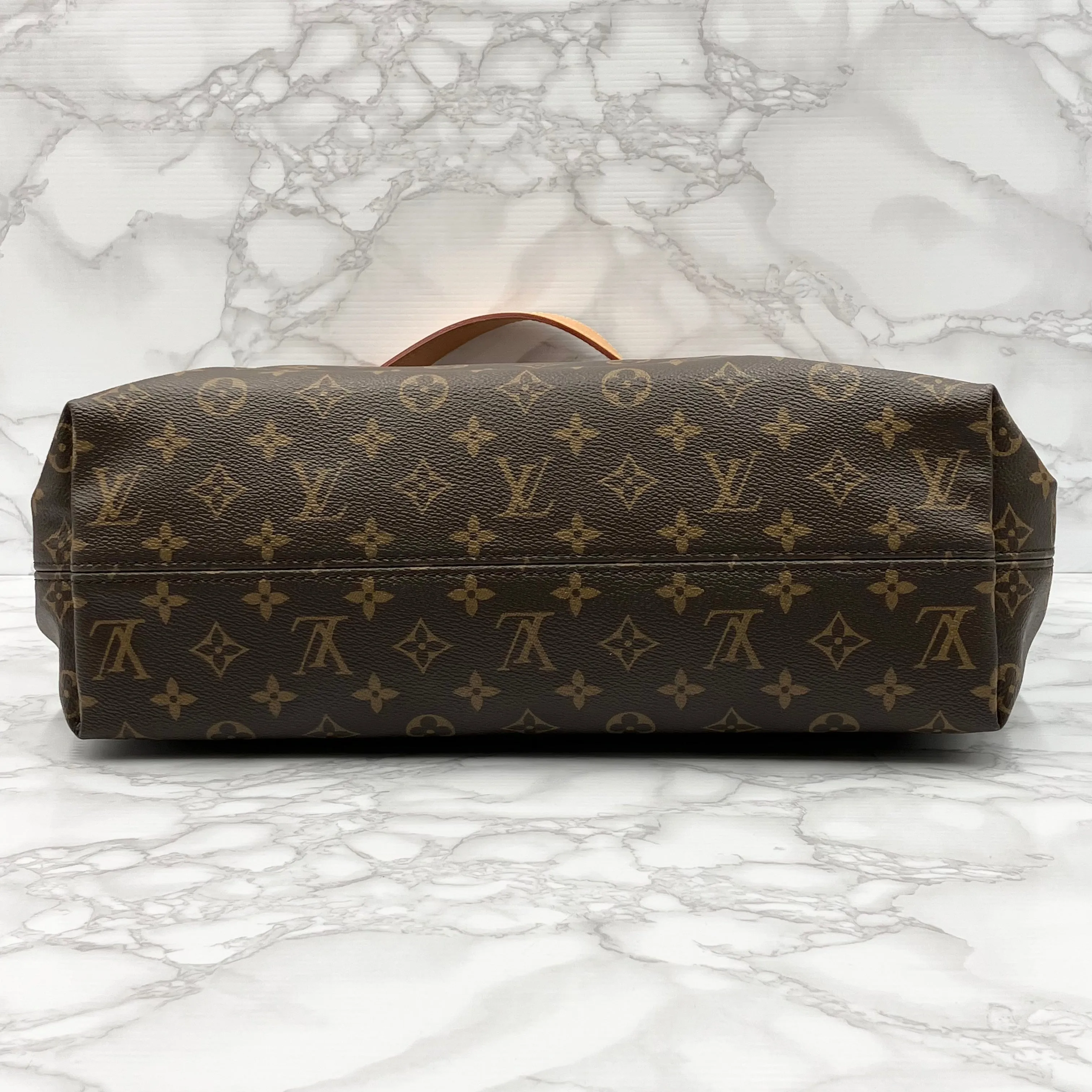 LOUIS VUITTON Graceful PM monogram