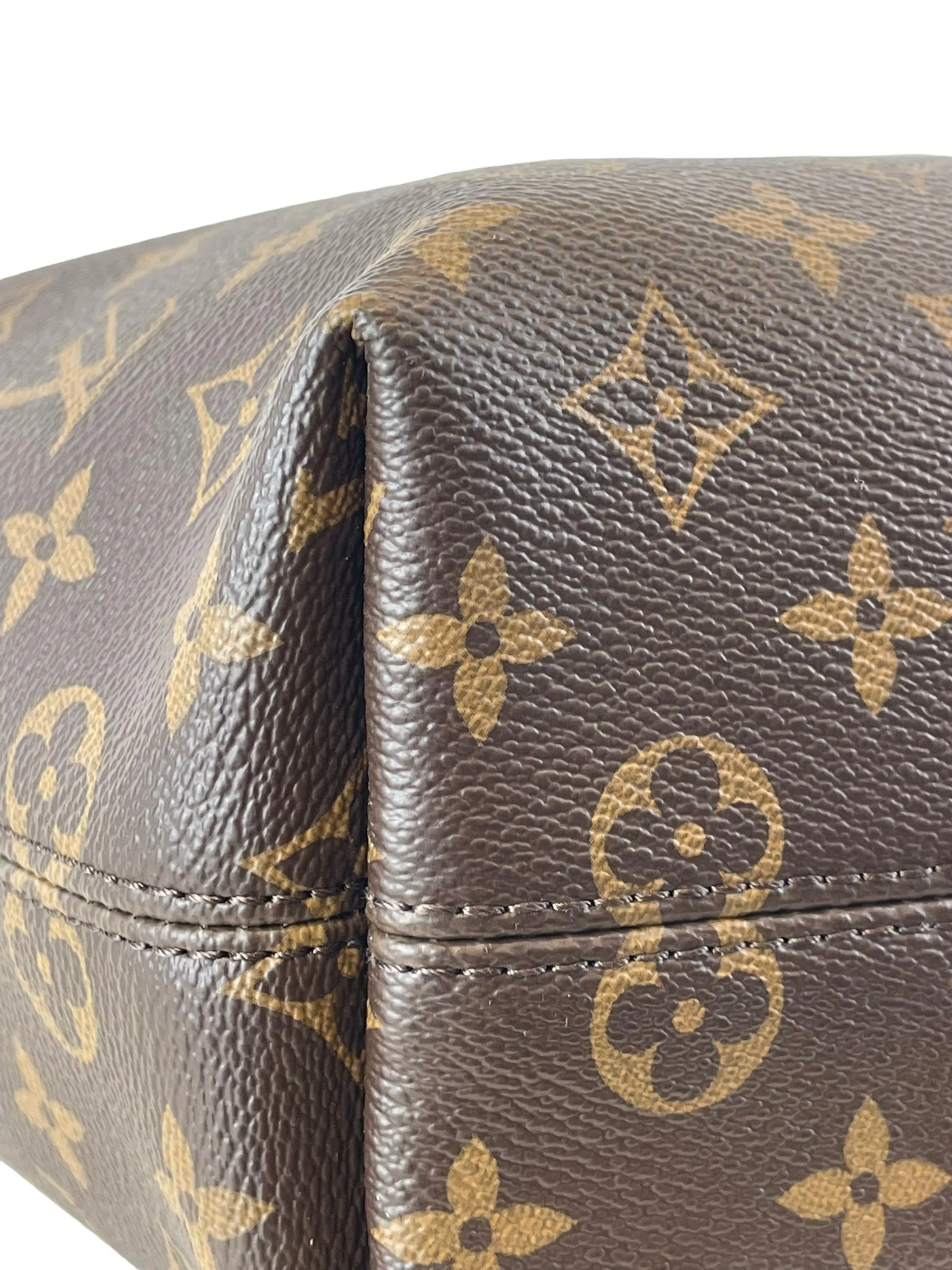 Louis Vuitton Monogram Canvas "Graceful" PM